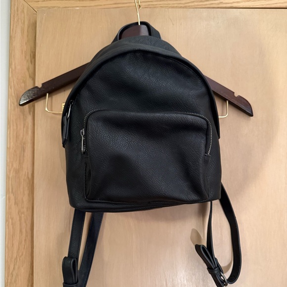 Universal Thread Black Mini Backpack - Picture 2 of 6